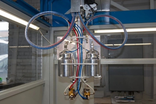 Малярная машина с ЧПУ для окраски межкомнатных дверей