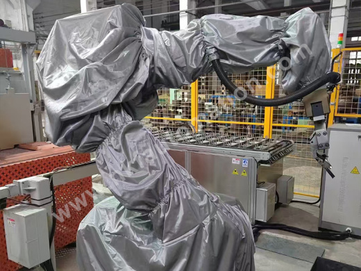 Чехол робота для литья