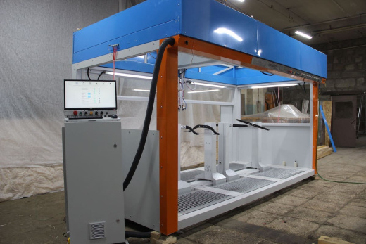 Малярная машина с ЧПУ для окраски межкомнатных дверей