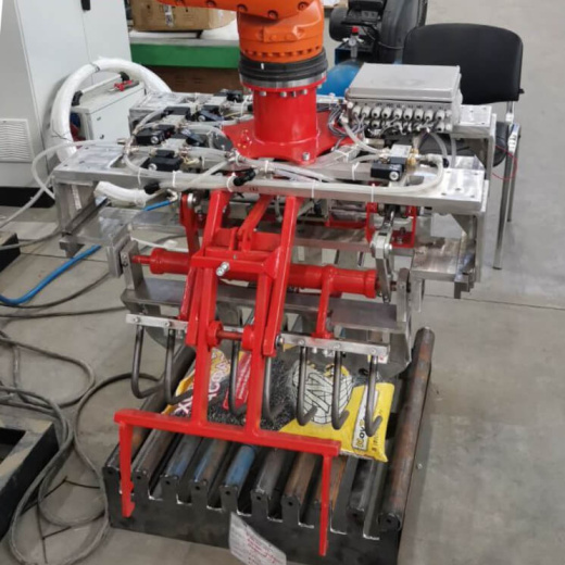 Клещевой захват АБУКО Км13Су-50-4-100-5-31