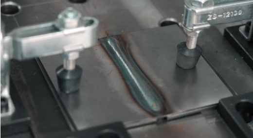 Комплекc роботизированной сварки на основе кобота